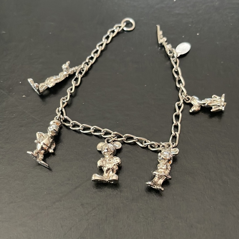 Disney charm bracelet - Picture 2 of 3
